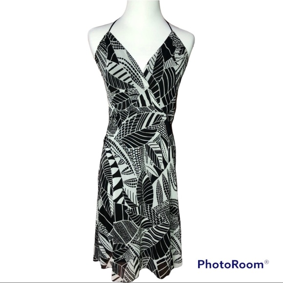 New Tower Leaf Dress - Picture 1 of 4